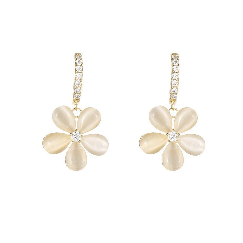 Sanslune��� | Felfria Petal Opal örhängen