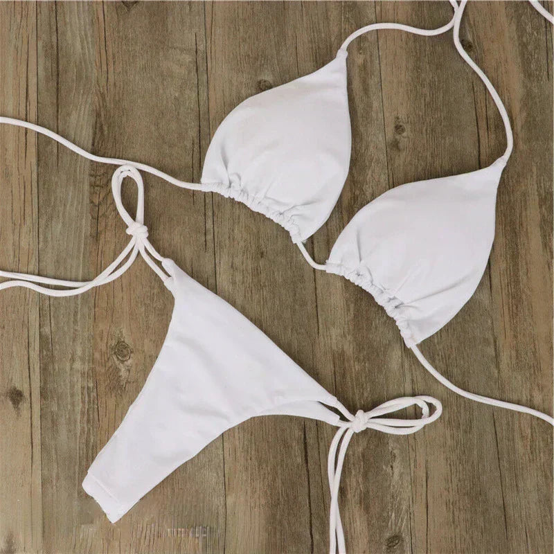 Lena Tan-Free Bikini – Snygg sommarbikini utan ränder för jämn hudton