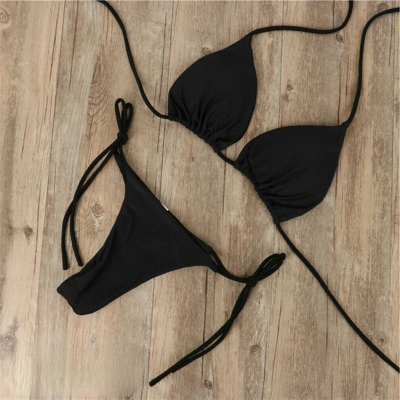 Lena Tan-Free Bikini – Snygg sommarbikini utan ränder för jämn hudton