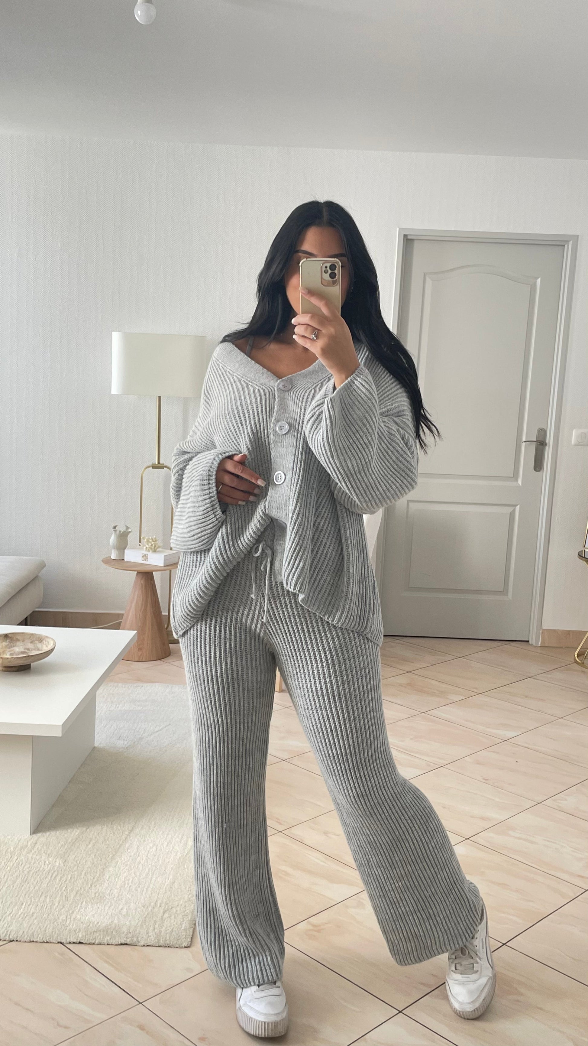 Bekvämt set kvinnor - Regular Fit - Avslappnad stil - Essential Elegance